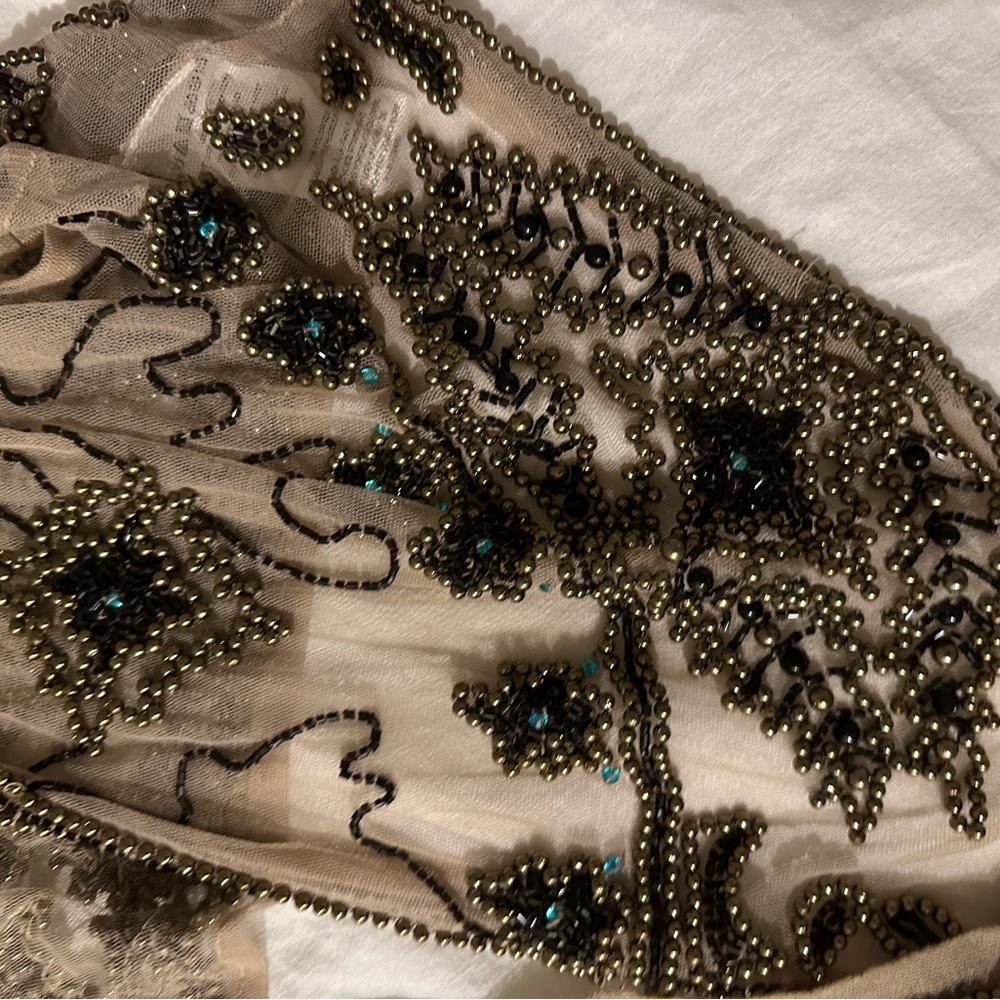 Beaded vest - Picture 3 of 5